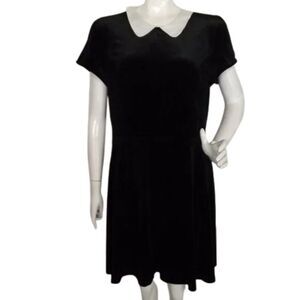new HOT TOPIC Velvet Dress, Jr. XXL, Black, White collar, Short sleeves, Stretch